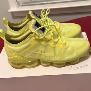 Nike Air VaporMax in Vibrant Yellow